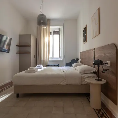 Hotiday Crocetta 3* Milán